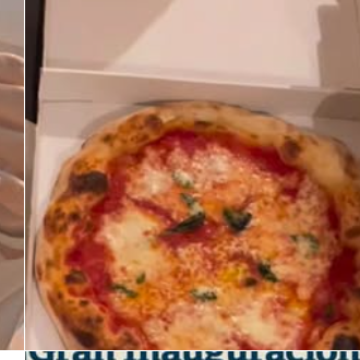 Freshly served pizza.